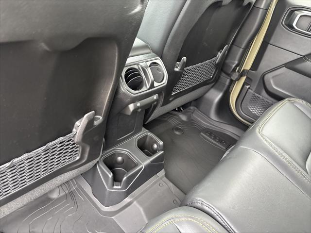 new 2025 Jeep Gladiator car, priced at $44,040