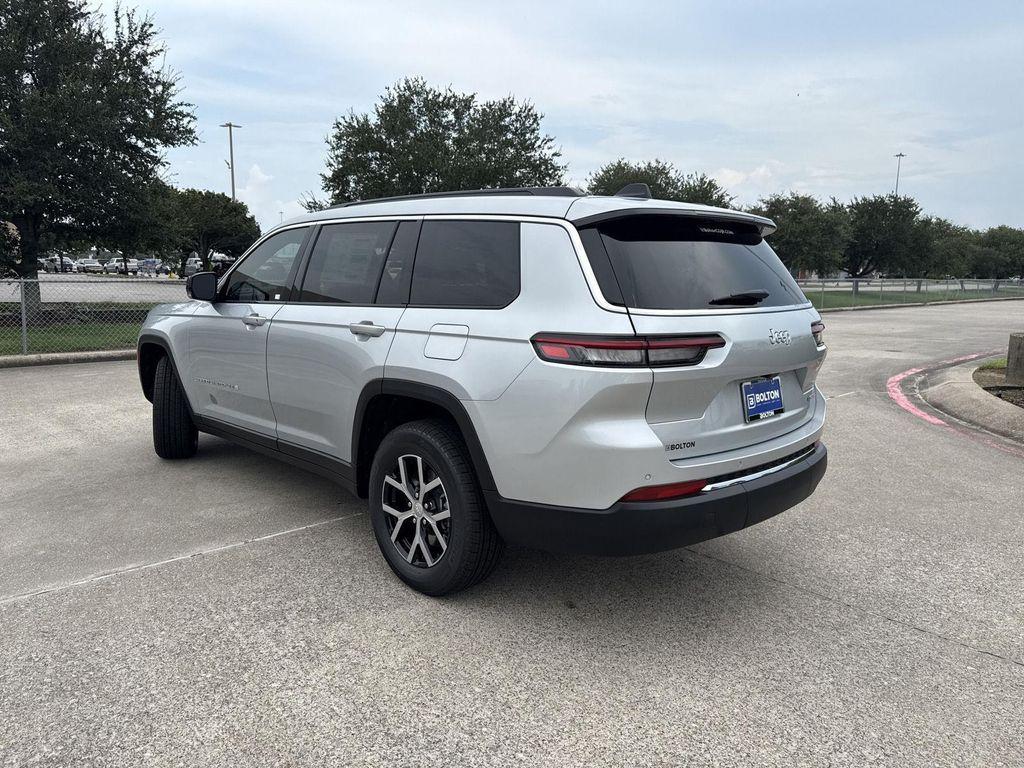 new 2025 Jeep Grand Cherokee L car, priced at $42,631