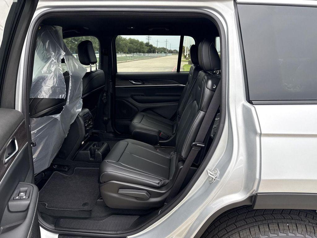new 2025 Jeep Grand Cherokee L car, priced at $42,631