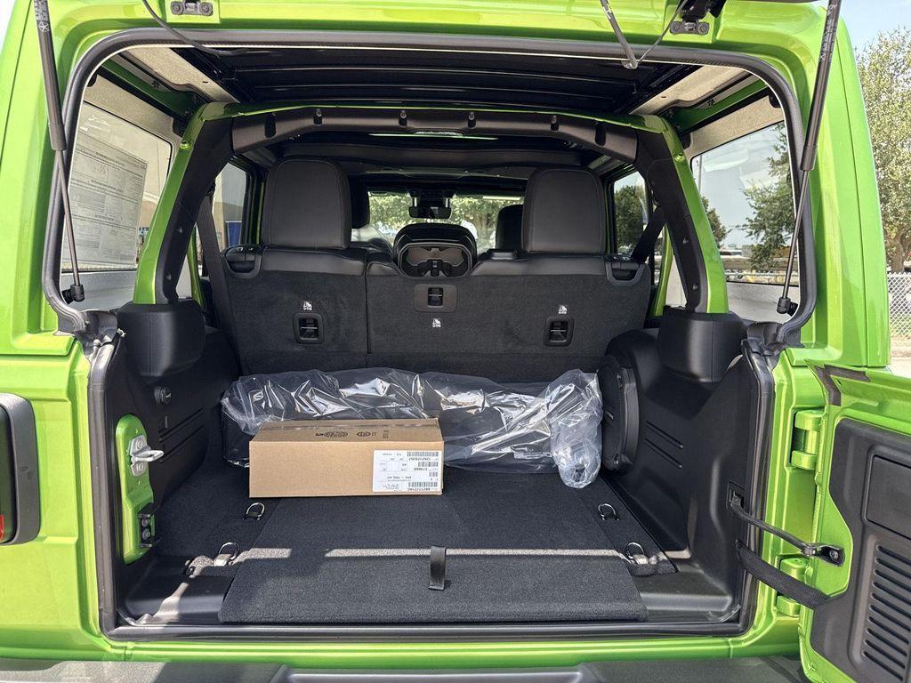 new 2025 Jeep Wrangler car, priced at $64,595