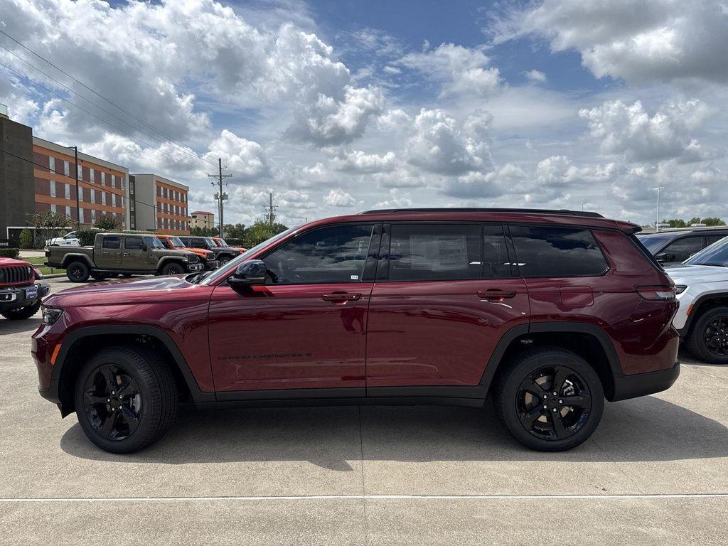 new 2025 Jeep Grand Cherokee L car, priced at $48,501