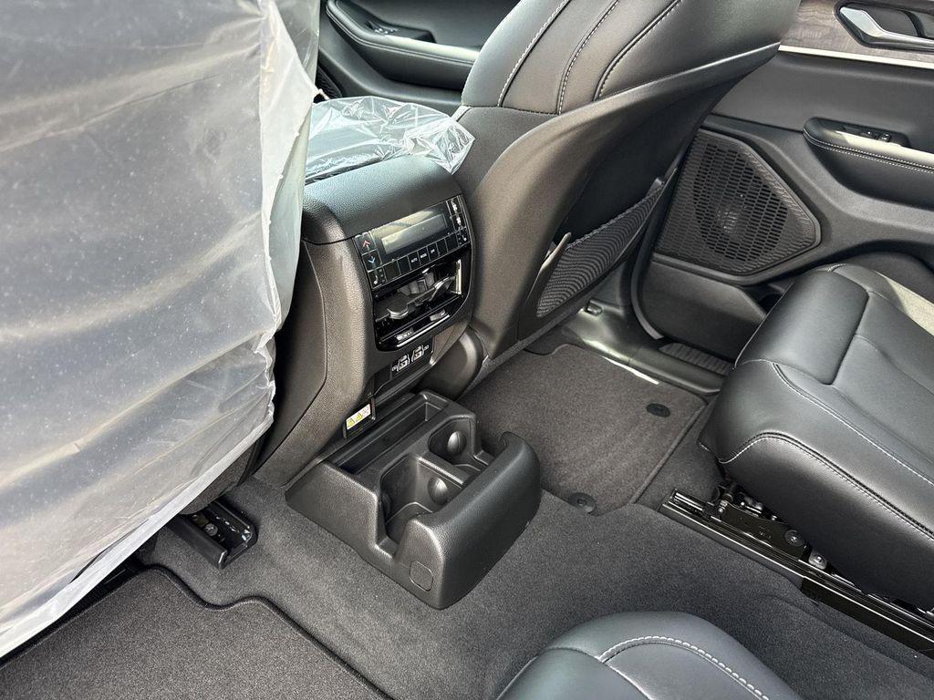 new 2025 Jeep Grand Cherokee L car, priced at $48,501