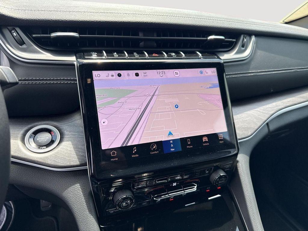 new 2025 Jeep Grand Cherokee L car, priced at $47,901