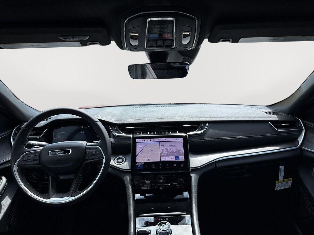 new 2025 Jeep Grand Cherokee L car, priced at $47,901