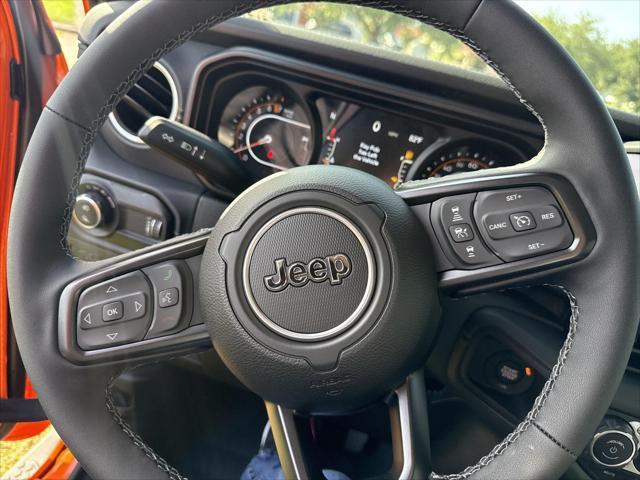 new 2025 Jeep Gladiator car, priced at $44,530