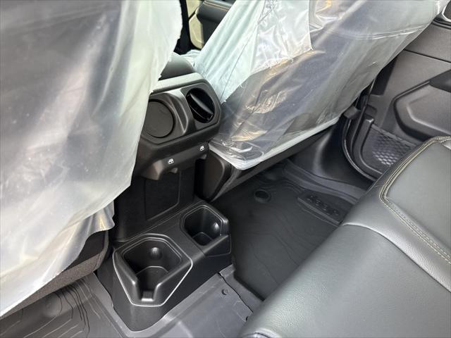 new 2025 Jeep Gladiator car, priced at $39,453