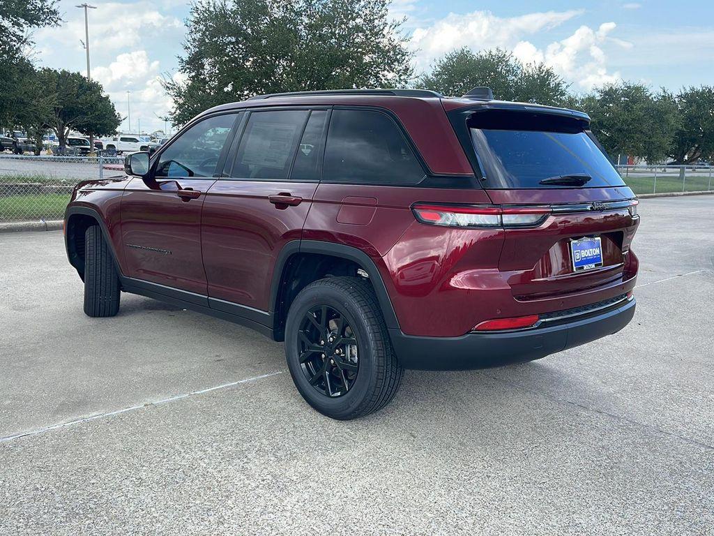 new 2025 Jeep Grand Cherokee car, priced at $38,366