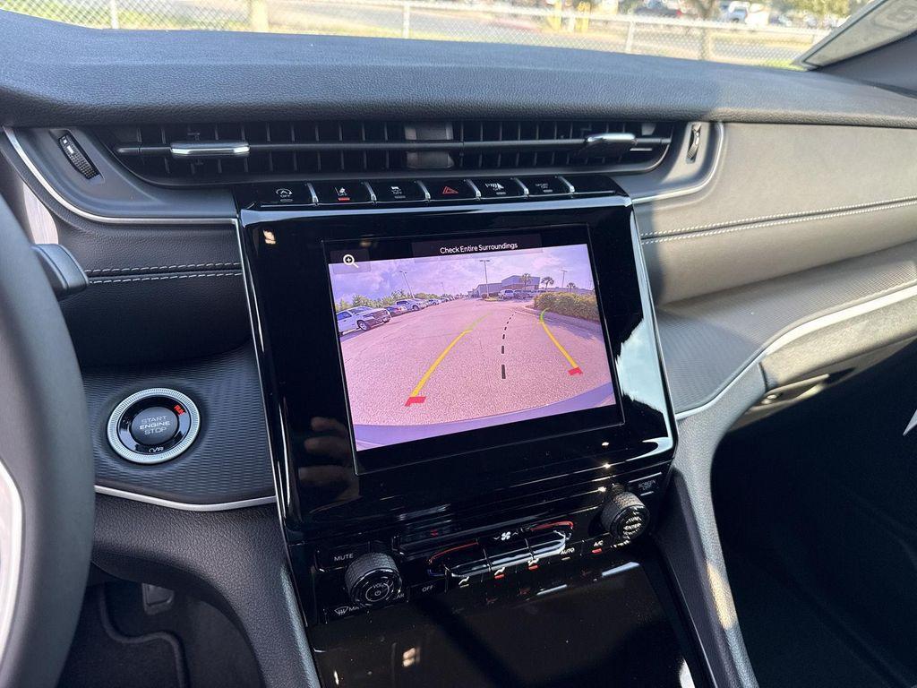 new 2025 Jeep Grand Cherokee L car, priced at $36,828
