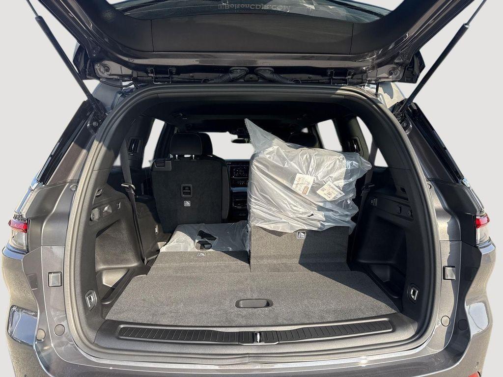 new 2025 Jeep Grand Cherokee L car, priced at $36,728