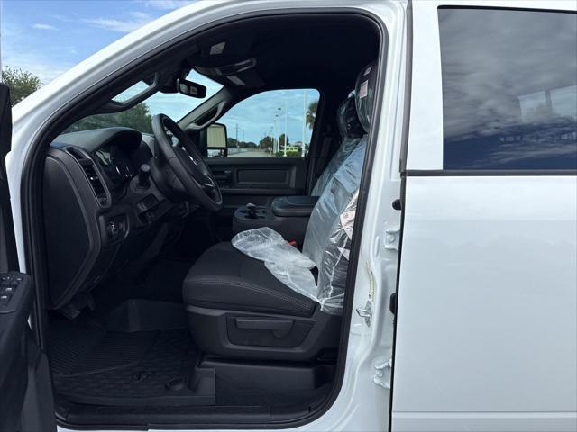 new 2025 Ram 3500 car, priced at $65,182