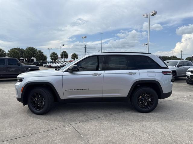 new 2025 Jeep Grand Cherokee car, priced at $39,012
