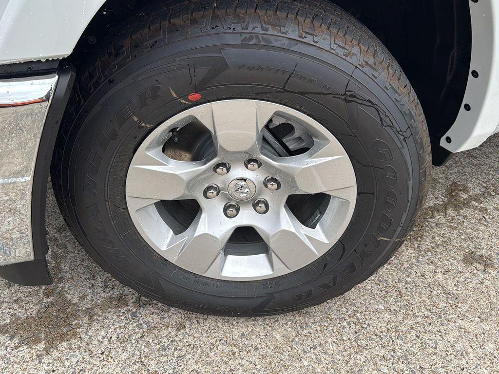 new 2025 Ram 1500 car, priced at $42,428