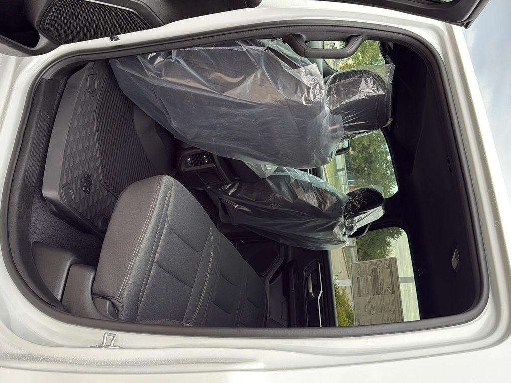 new 2025 Ram 1500 car, priced at $42,428