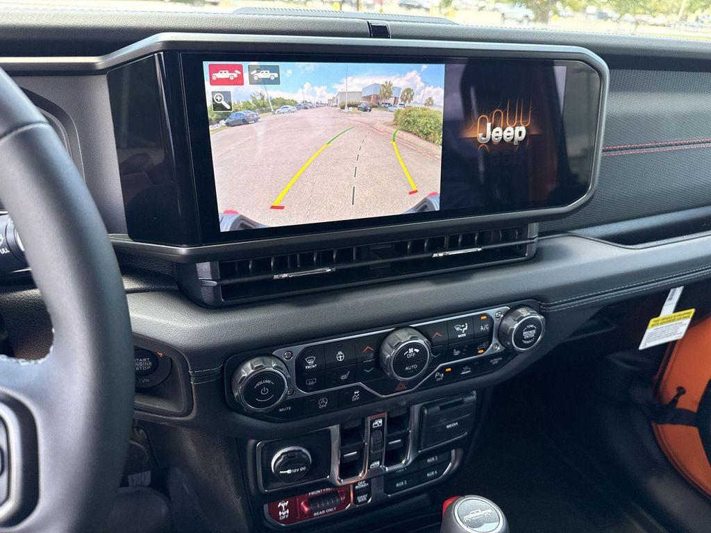 new 2025 Jeep Gladiator car, priced at $53,414