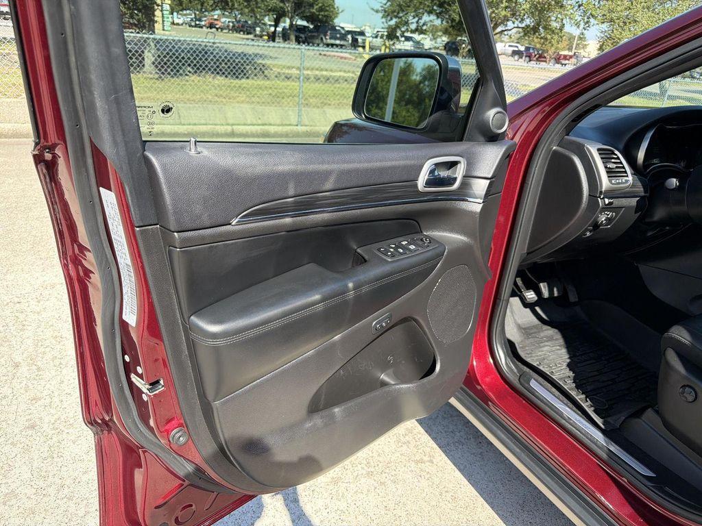 used 2019 Jeep Grand Cherokee car, priced at $18,439