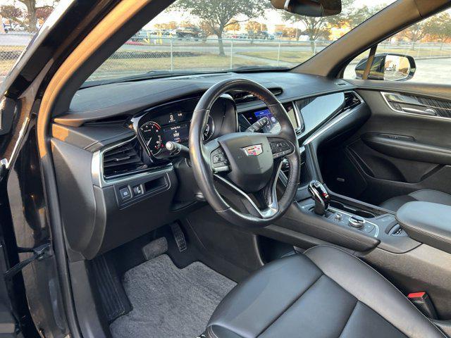 used 2022 Cadillac XT6 car, priced at $37,989