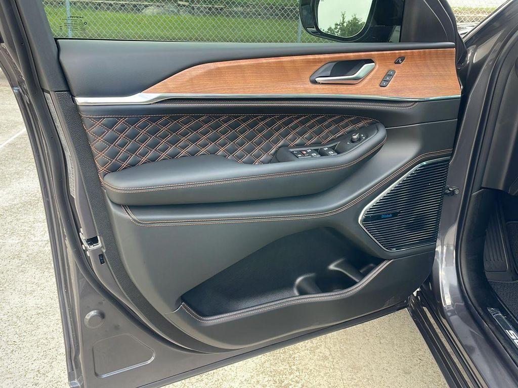 new 2025 Jeep Grand Cherokee L car, priced at $59,510