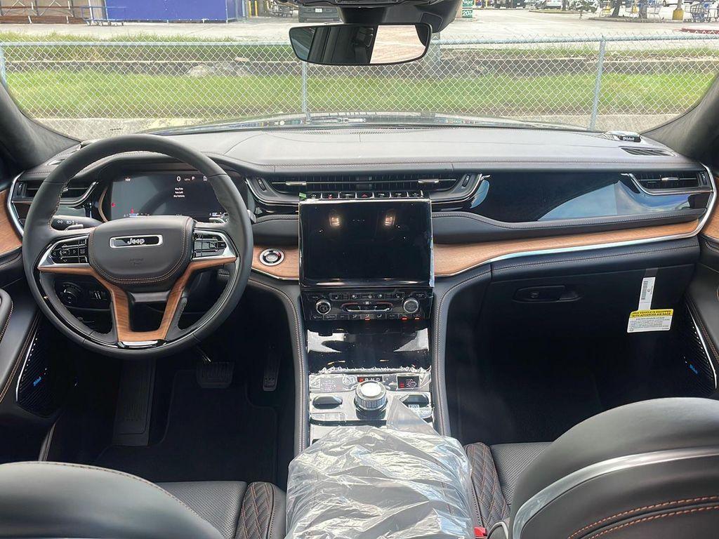new 2025 Jeep Grand Cherokee L car, priced at $59,510