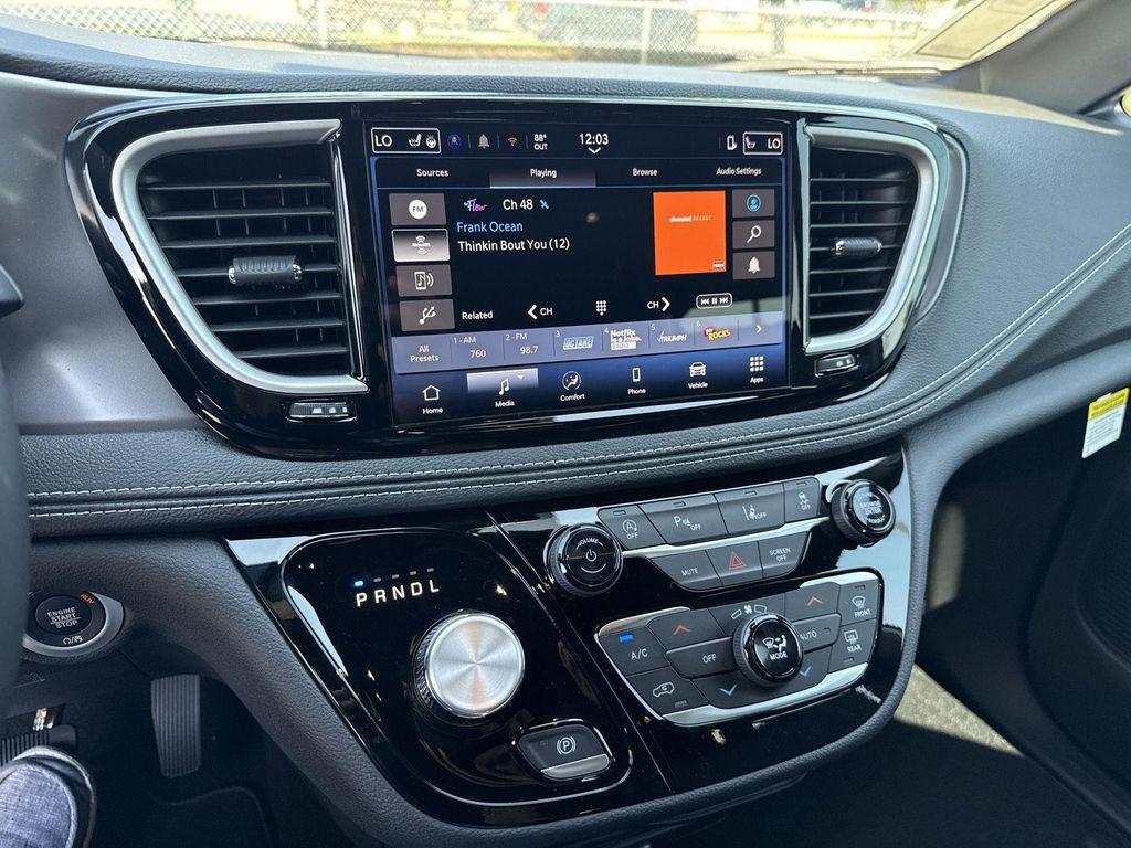 new 2026 Chrysler Pacifica car, priced at $39,038