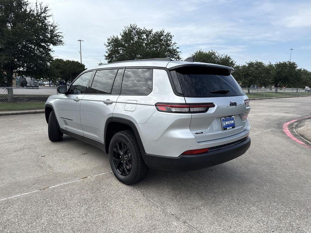 new 2025 Jeep Grand Cherokee L car, priced at $42,036