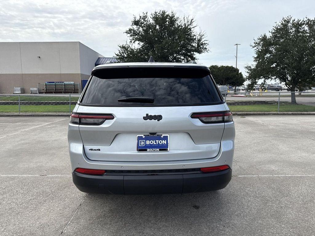 new 2025 Jeep Grand Cherokee L car, priced at $42,036