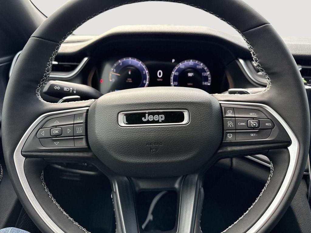 new 2025 Jeep Grand Cherokee L car, priced at $41,936