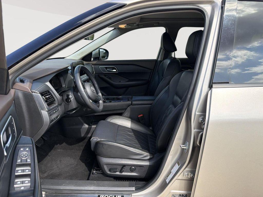 used 2023 Nissan Rogue car, priced at $25,924