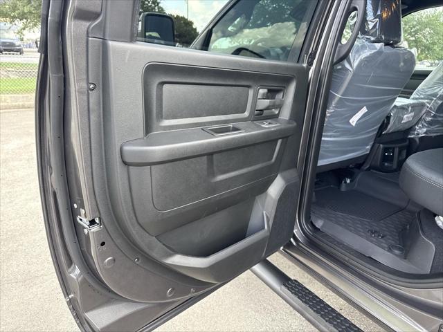 new 2025 Ram 3500 car, priced at $65,454