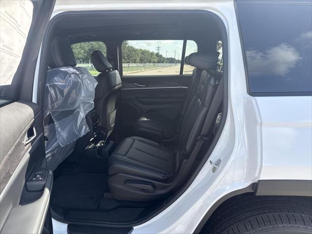 new 2025 Jeep Grand Cherokee L car, priced at $44,105