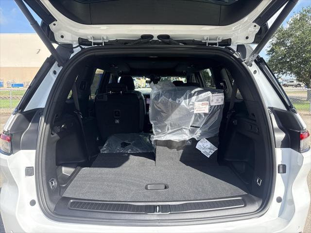 new 2025 Jeep Grand Cherokee L car, priced at $44,105