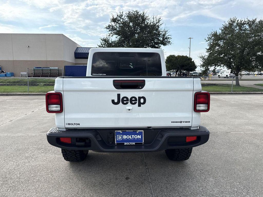 new 2025 Jeep Gladiator car, priced at $48,083