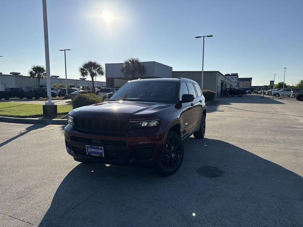 new 2025 Jeep Grand Cherokee L car, priced at $39,476