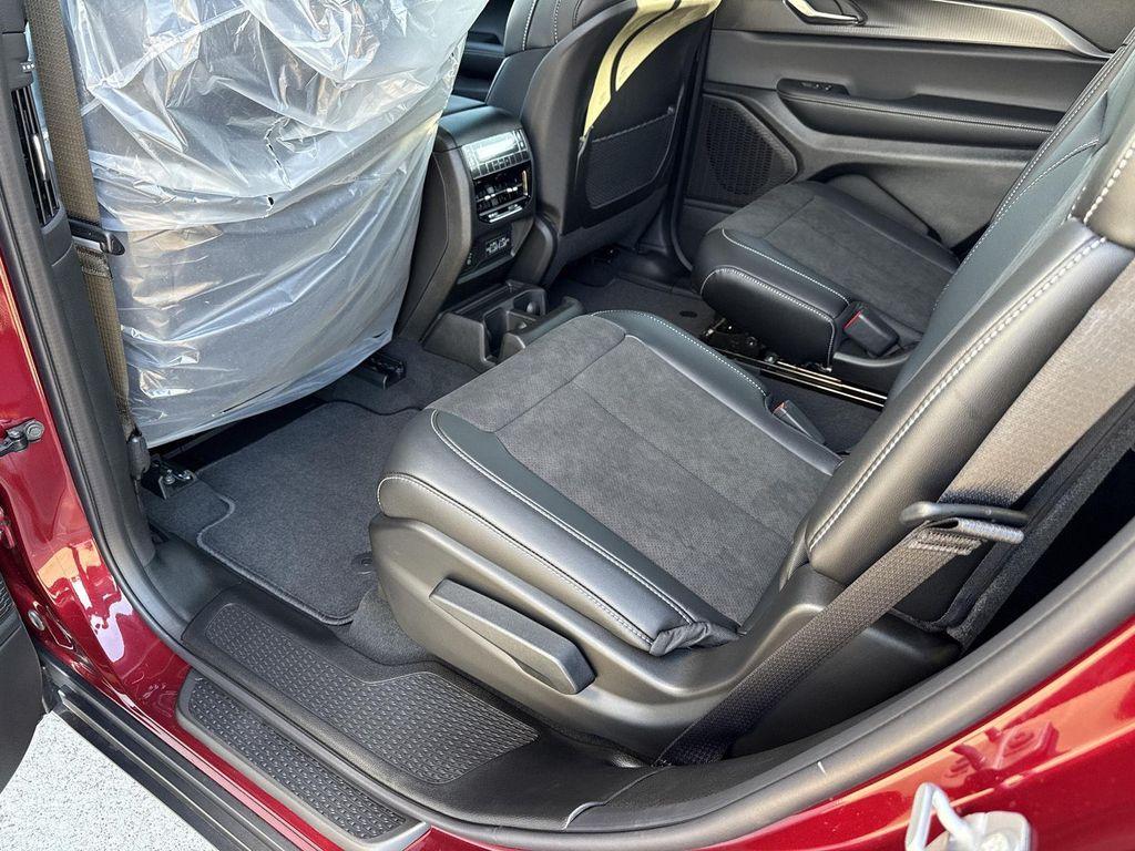 new 2025 Jeep Grand Cherokee L car, priced at $39,476