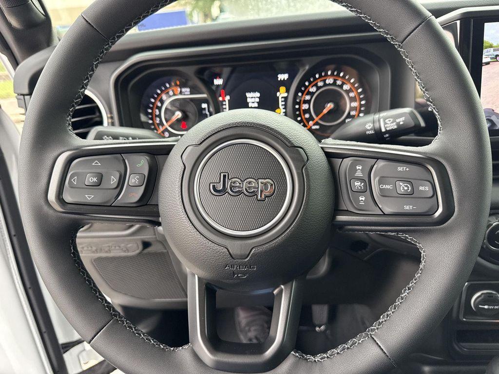new 2025 Jeep Gladiator car, priced at $38,588