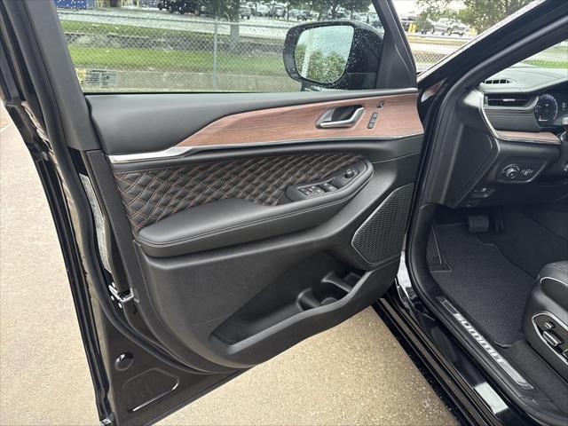 new 2025 Jeep Grand Cherokee L car, priced at $58,451