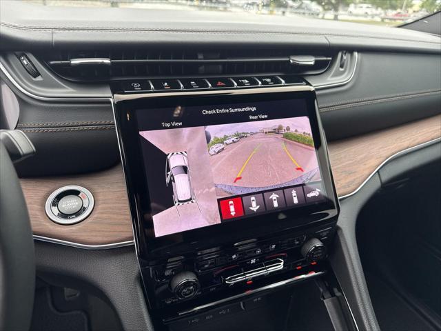 new 2025 Jeep Grand Cherokee L car, priced at $58,451