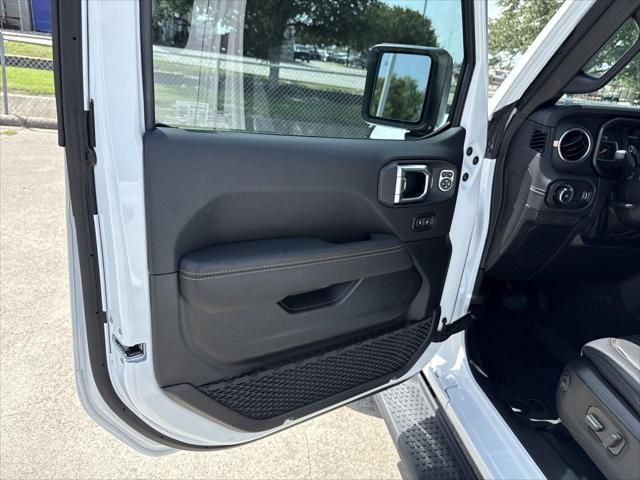 new 2025 Jeep Wrangler car, priced at $52,821