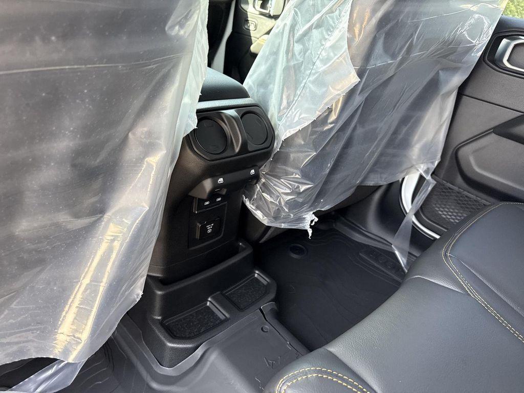 new 2025 Jeep Wrangler car, priced at $53,721