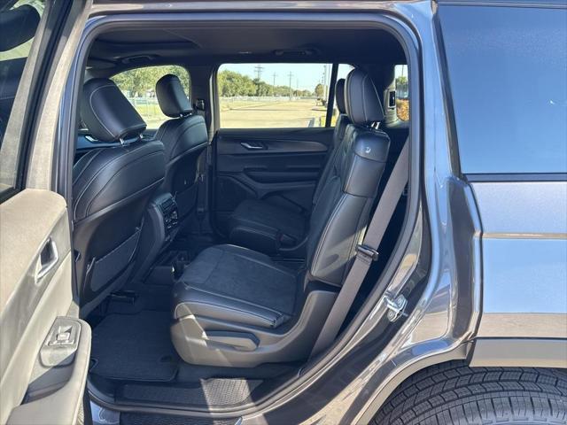 new 2025 Jeep Grand Cherokee L car, priced at $40,837