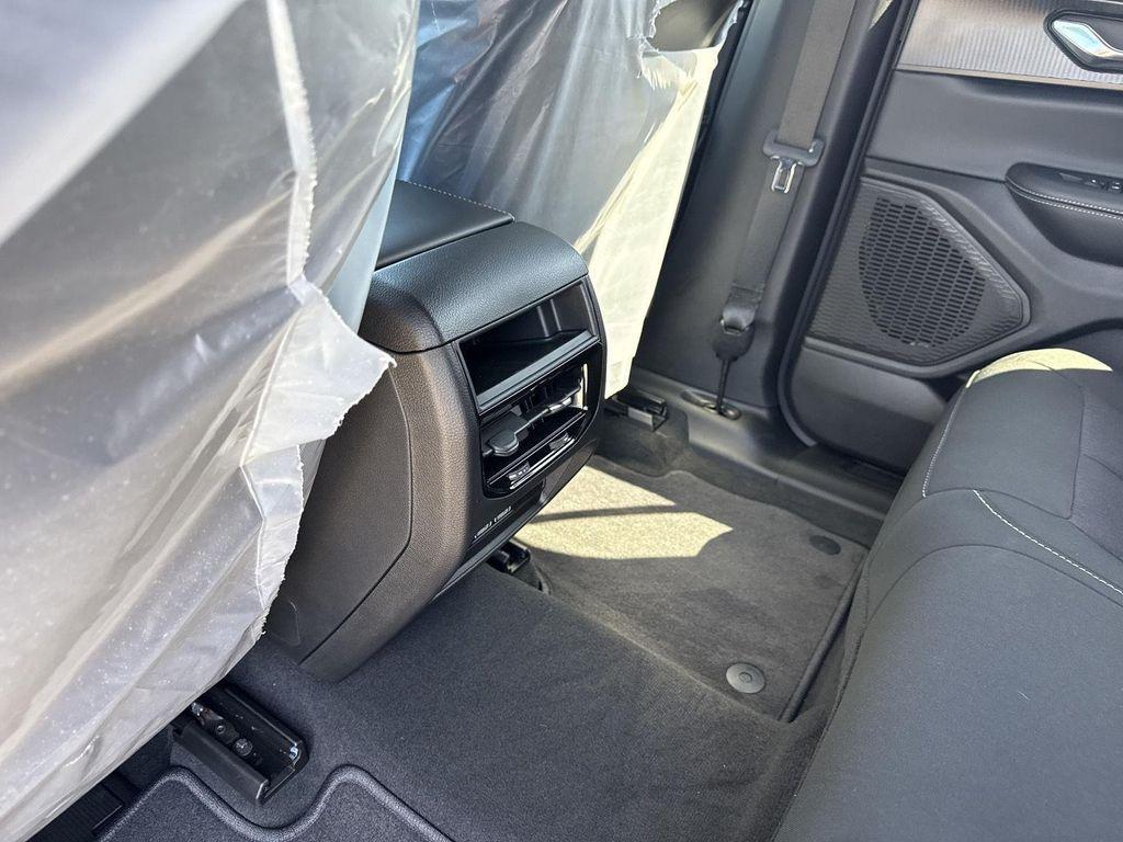 new 2025 Jeep Grand Cherokee car, priced at $35,308