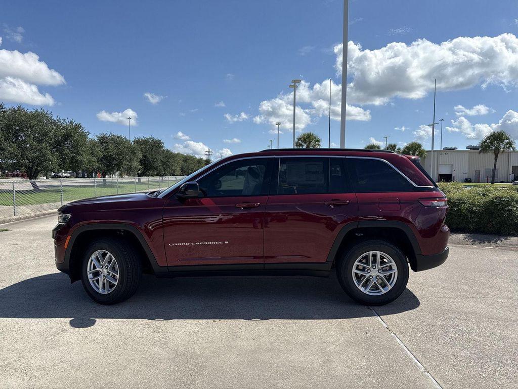 new 2025 Jeep Grand Cherokee car, priced at $35,308