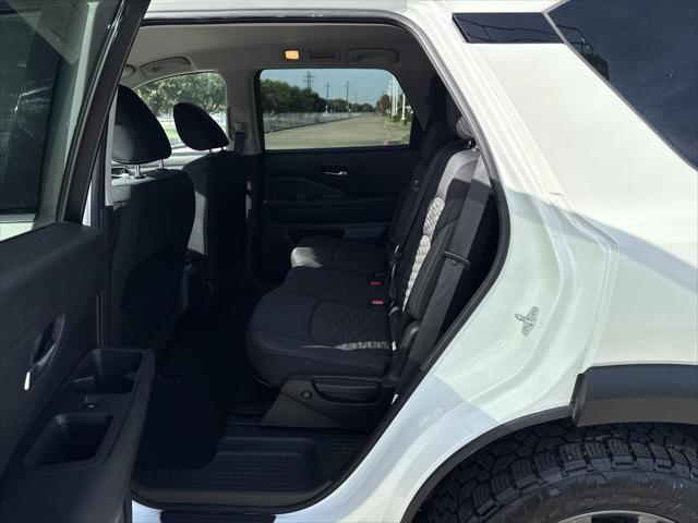 used 2022 Nissan Pathfinder car, priced at $24,287