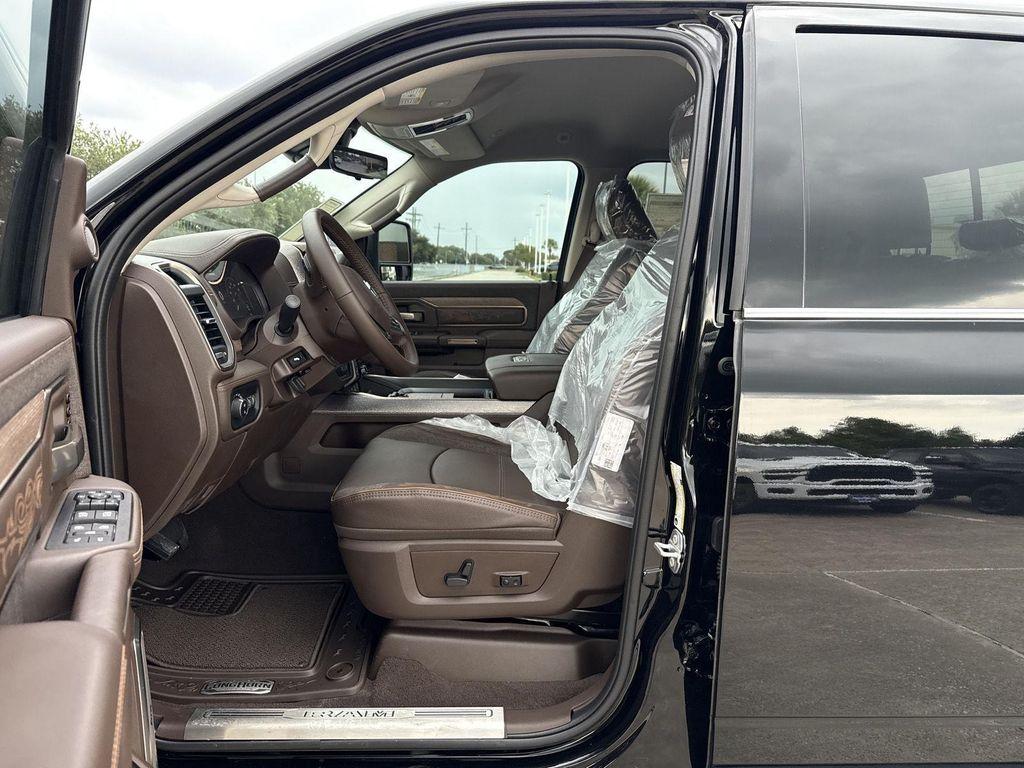 new 2025 Ram 3500 car, priced at $90,525