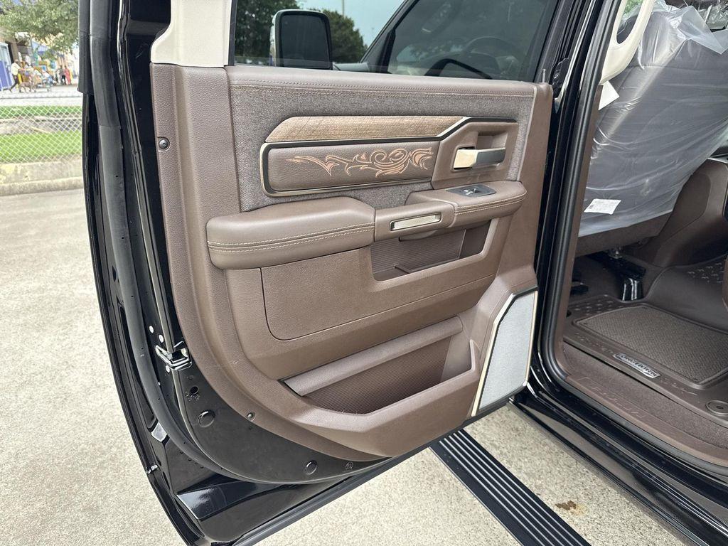 new 2025 Ram 3500 car, priced at $90,525