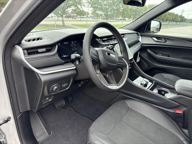 new 2025 Jeep Grand Cherokee L car, priced at $49,225