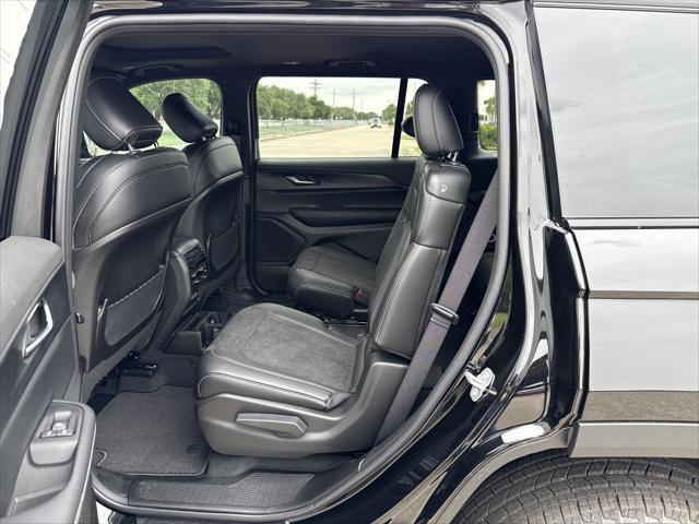 new 2025 Jeep Grand Cherokee L car, priced at $37,776