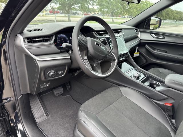 new 2025 Jeep Grand Cherokee L car, priced at $37,776