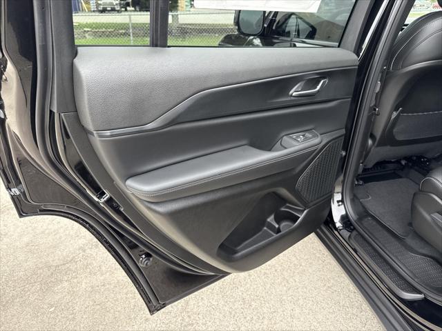 new 2025 Jeep Grand Cherokee L car, priced at $37,776