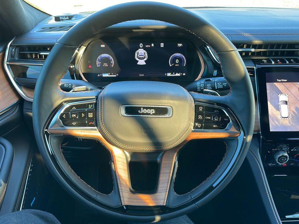 new 2025 Jeep Grand Cherokee L car, priced at $60,210