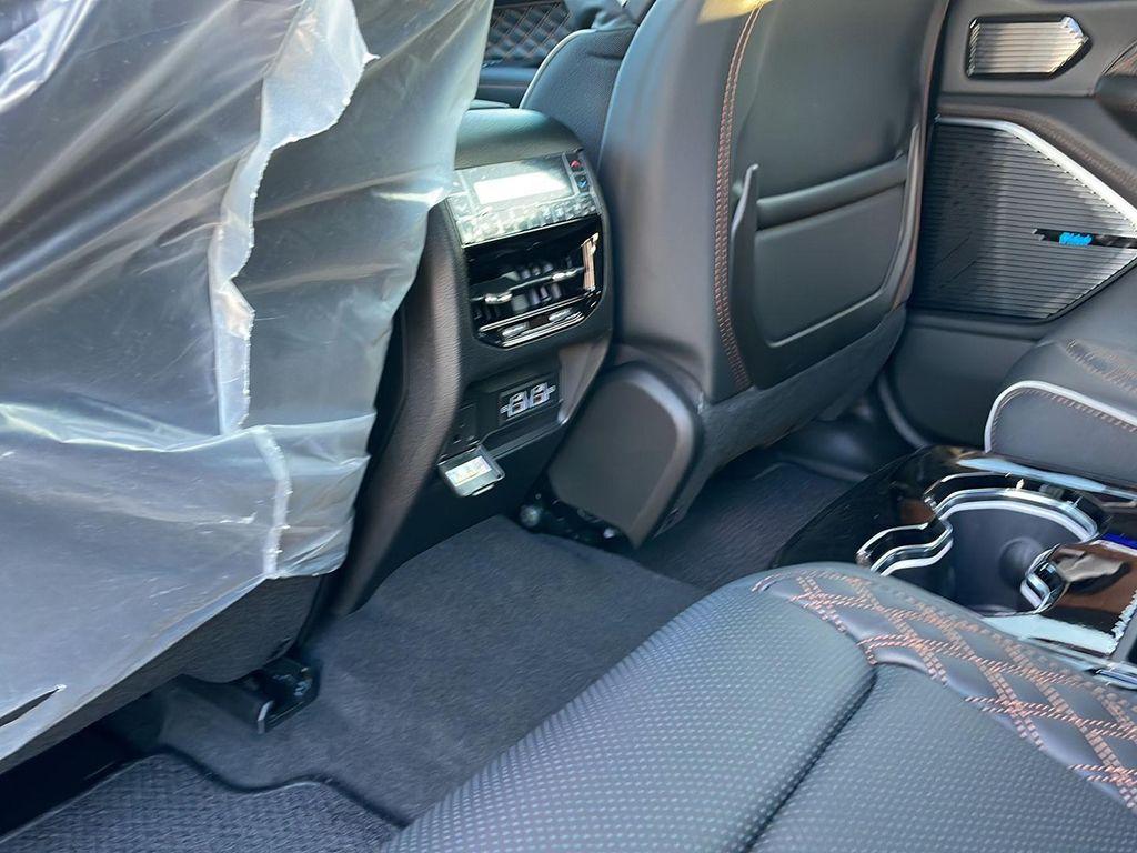 new 2025 Jeep Grand Cherokee L car, priced at $60,210